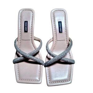 Anne Klein Plaid Strappy Kitten Heeled Sandals Women’s 9 New Without Box